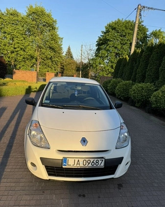 Renault Clio cena 10500 przebieg: 234000, rok produkcji 2013 z Przeworsk małe 56